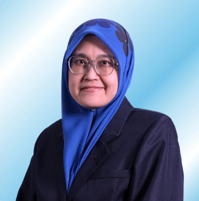 Puan Nazariza binti Ahmad